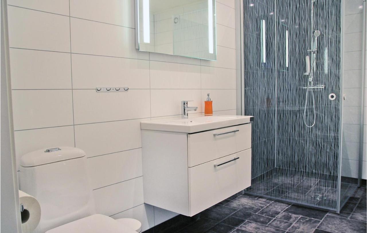 2 Bedroom Cozy Apartment In Habo Mullsjö Zewnętrze zdjęcie